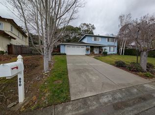 890 Lockhaven Dr, Los Altos, CA 94024
