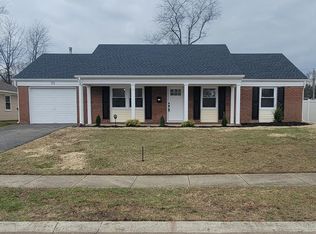 10 Norwood Ln, Willingboro, NJ 08046