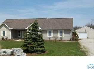 14763 W Kolb Rd, Oak Harbor, OH 43449