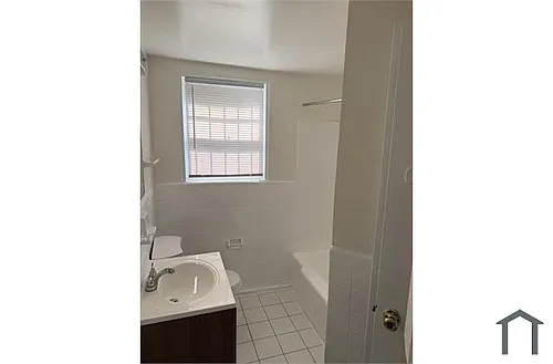 500 Tennessee Ave NE #1 Photo 1