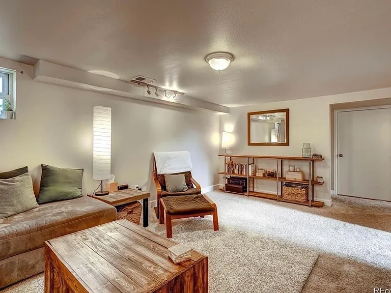 5422 S Nevada St #B — Photo 10