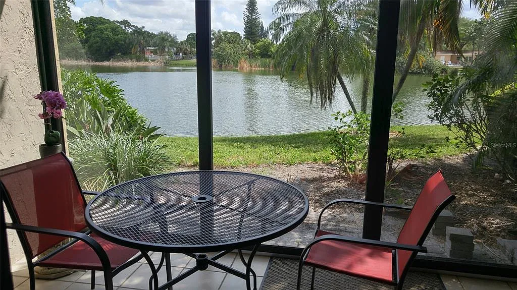 2 bed, 2.0 bath, 1092 sqft, $2,200 — Photo 4