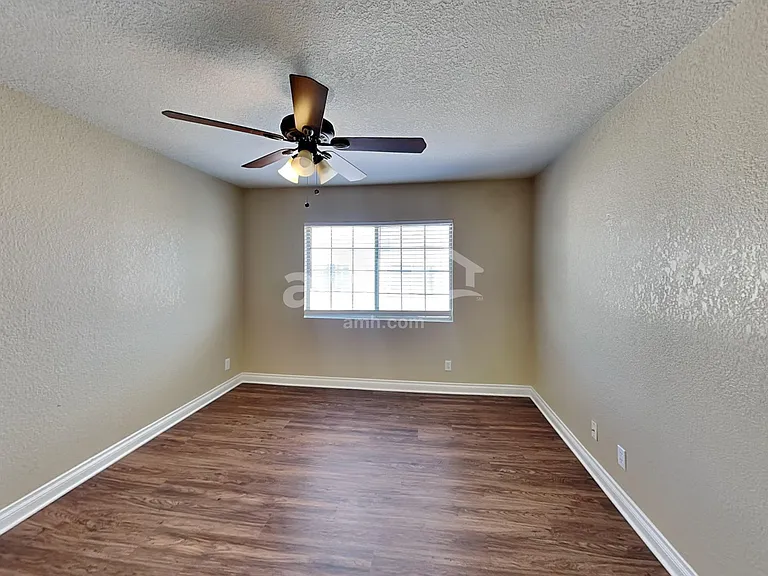 7970 Lonette Ave — Photo 10