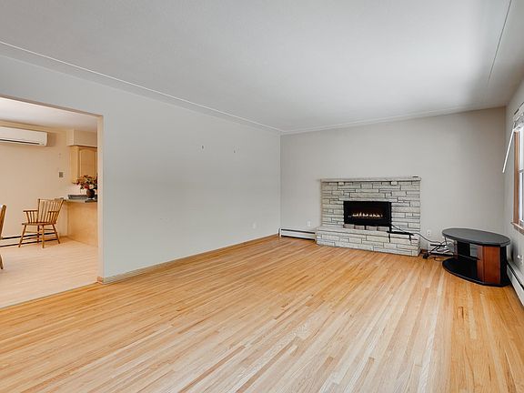 2nd image of 14115 40th Ave N