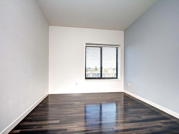 5th image of 88 Bush St Unit 4119
