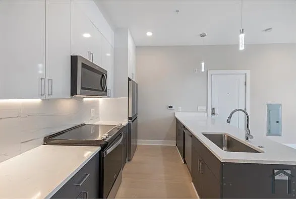 1 bed, $2,750 — Photo 4