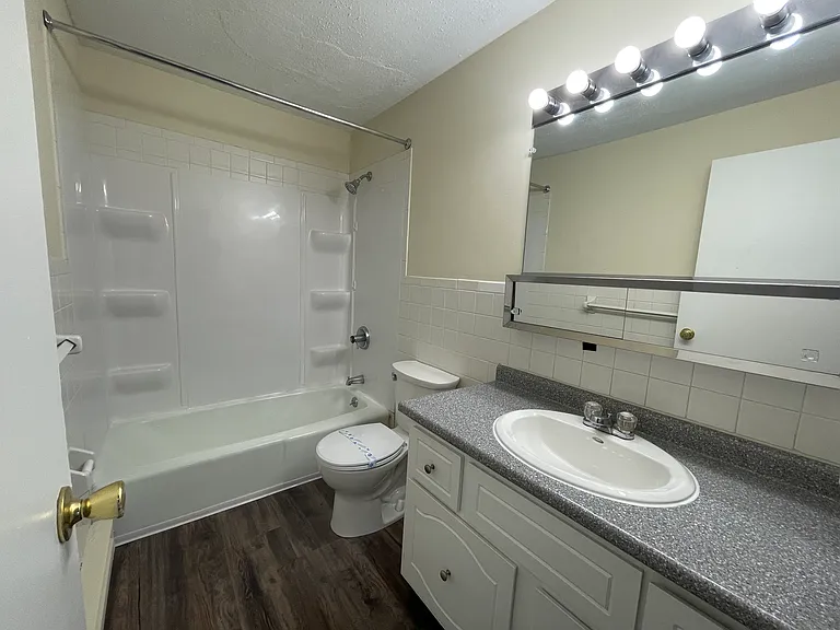 Milford Trails Apartments and Storage — Photo 57