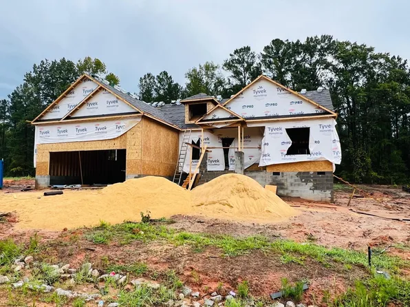 125 Split Rock Way, Zebulon, NC 27597