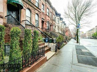 526 E 9th St, Brooklyn, NY 11218