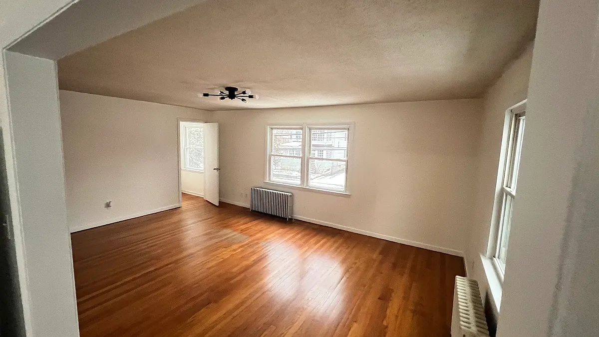 Building Photo - 343 Hillside Ave #2