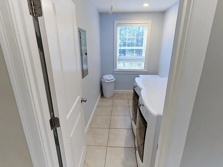 78 Nahanton Ave — Photo 19