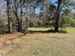 84 Hillsborough Dr, Huntsville, TX 77340