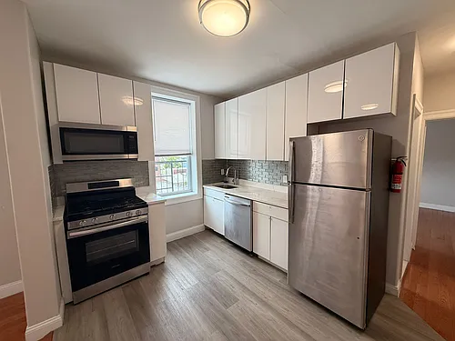 403 53rd St #25E Photo 1