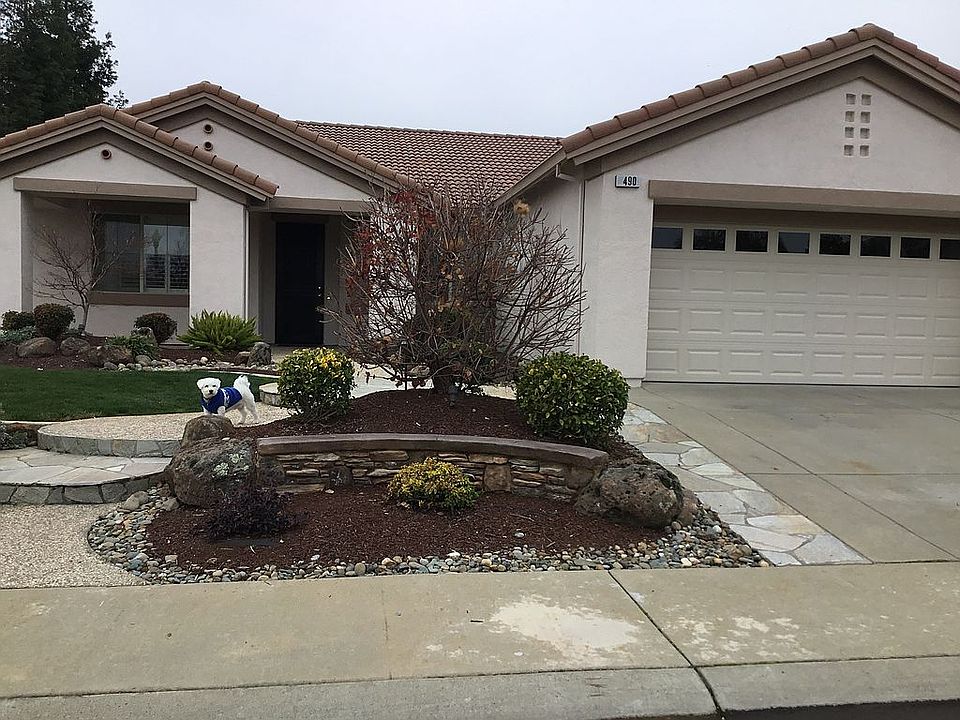 2nd image of 490 Lilypond Ln