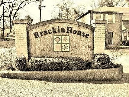 1st image of 417 Brackinhouse Pl