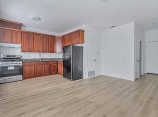 1114 International Blvd APT A, Oakland, CA 94606