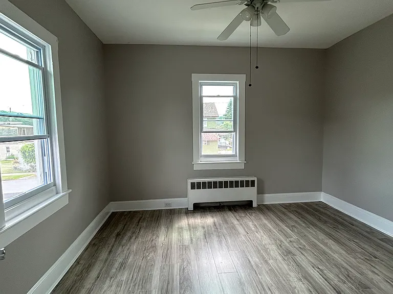 929 Stafford Ave #1 — Photo 8