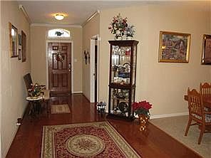 2nd image of 1704 Kittyhawk Dr