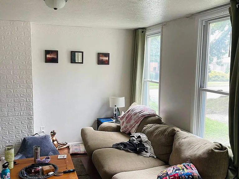 629 S Water St — Photo 3