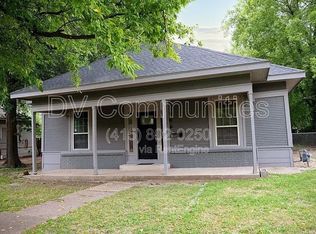 606 E Brin St, Terrell, TX 75160