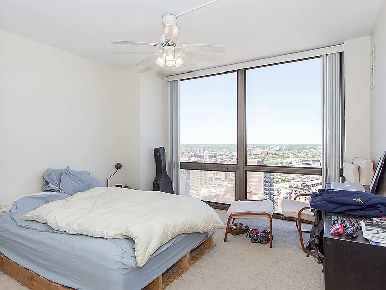 2650 N Lakeview Ave #2801 — Photo 13
