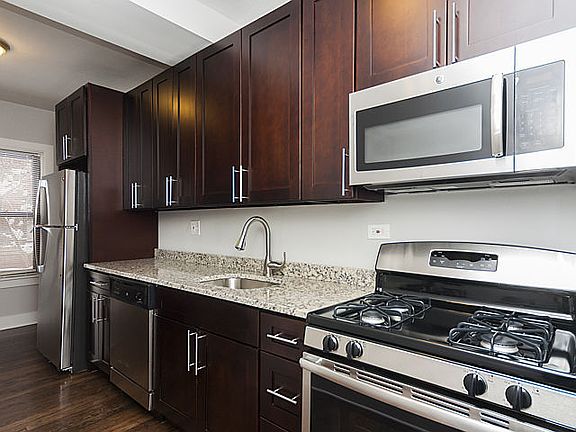 4th image of 5553 N Magnolia Ave APT 1E