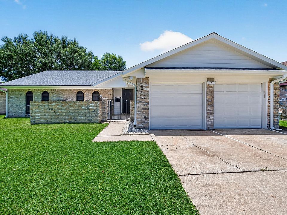 1st image of 10714 Sagewind Dr