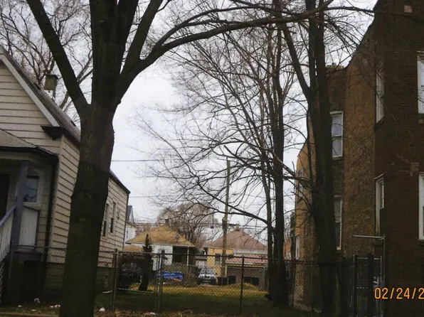 7824 S Kimbark Ave, Chicago, IL 60619