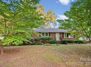 2019 Carol Dr, Gastonia, NC 28054
