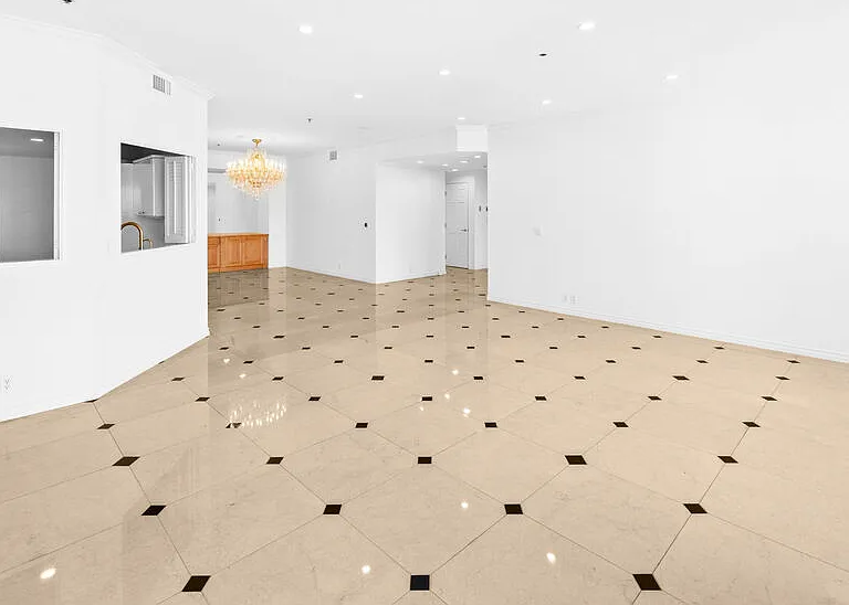 10724 Wilshire Blvd #Penthouse 1505 — Photo 13
