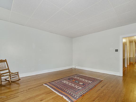 3rd image of 649 Hinman Ave #G