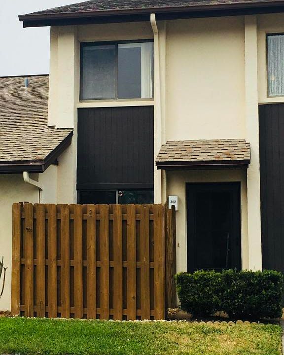 1st image of 2270 Golf Isle Dr APT 302