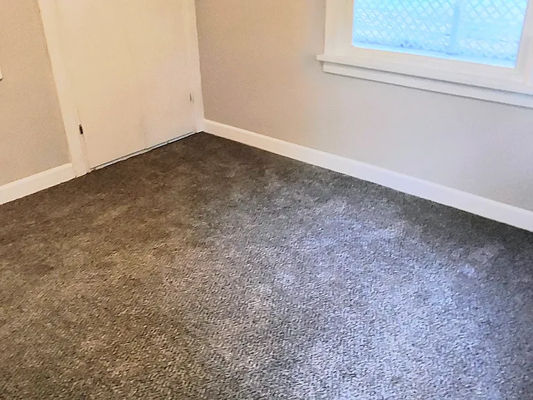 1048 Elm St — Photo 12