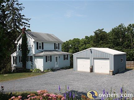 House and 2 car garage