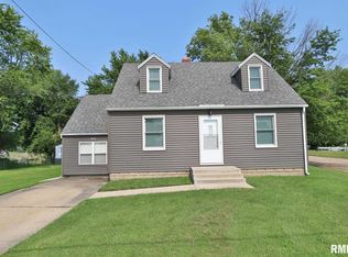 18756 Springfield Rd, Groveland, IL 61535