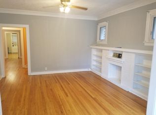 5740 N Artesian Ave #1, Chicago, IL 60659