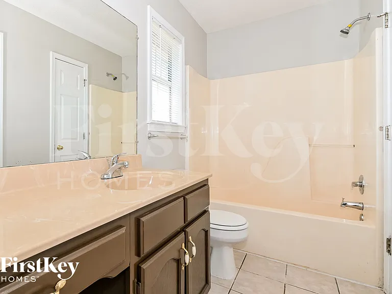 6052 Blocker St — Photo 10