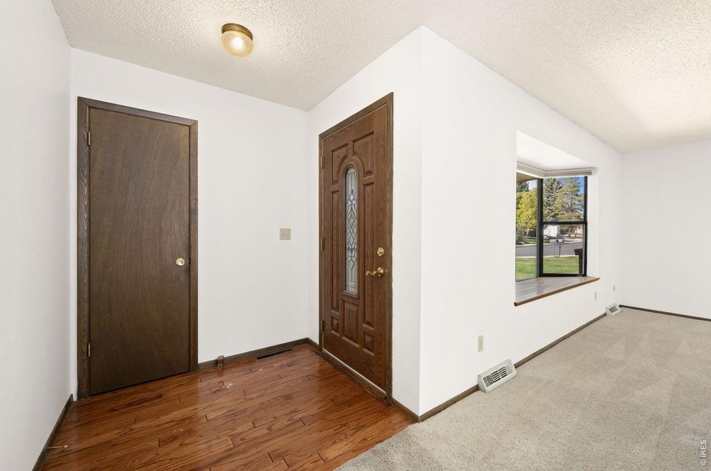 2080 Firestone Ct