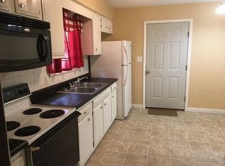 2725 Hawthorne Rd, Cape Girardeau, MO 63701