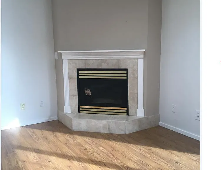 14915 NE 9th Pl — Photo 6
