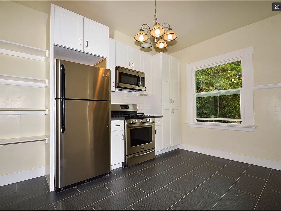 1st image of 704 E 17th St #706