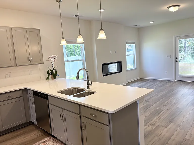 552 Nightengale Ridge Dr — Photo 9