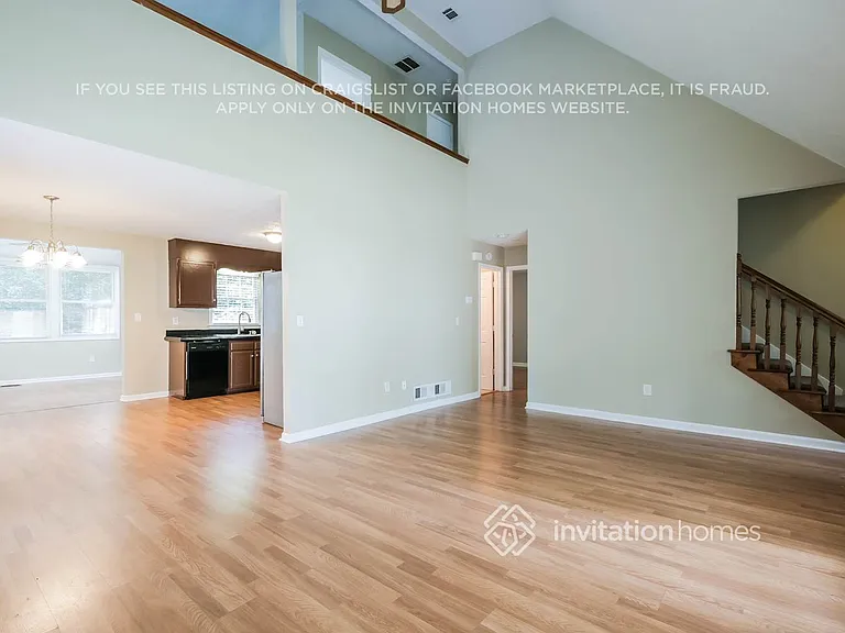 2711 Spring Ridge Cir — Photo 7