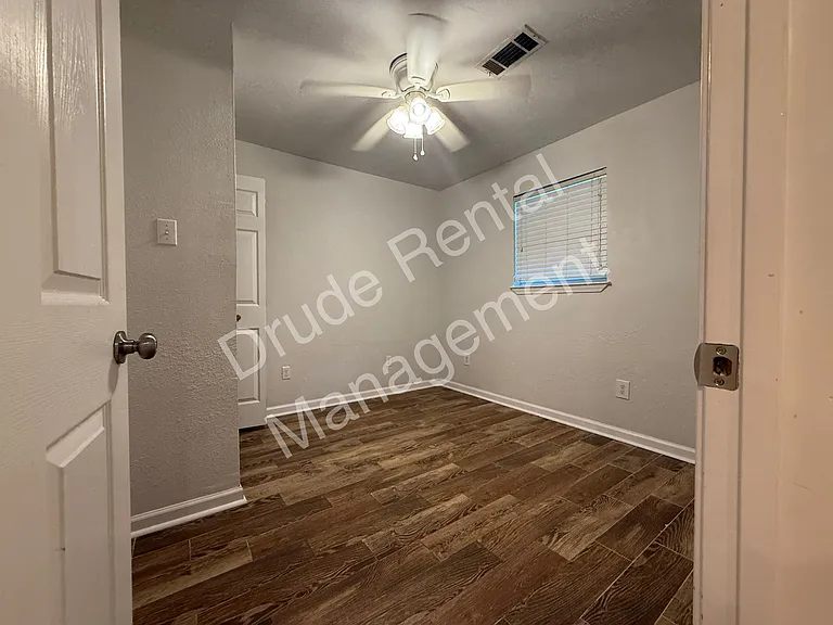 12461 Wardline Rd — Photo 10