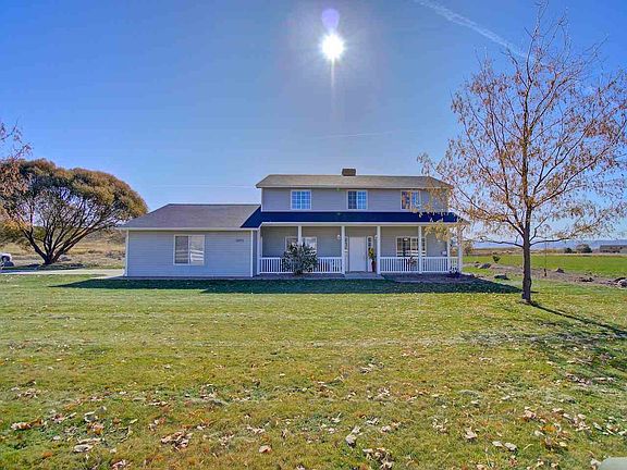 2nd image of 1695 White Falcon Ct