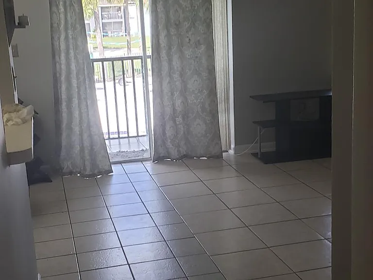 2543 N Alafaya Trl #84 — Photo 5