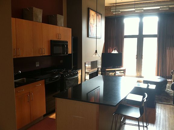 Kitchen & Living 2