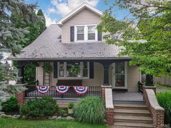 6372 Sullivan Trl, Wind Gap, PA 18091