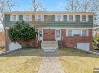 60 Demott St, Tenafly, NJ 07670
