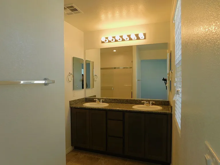 1192 Mission View Ct — Photo 4